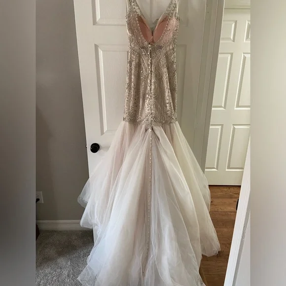 Allure bridal blush champagne wedding gown size 8 - Picture 12 of 14